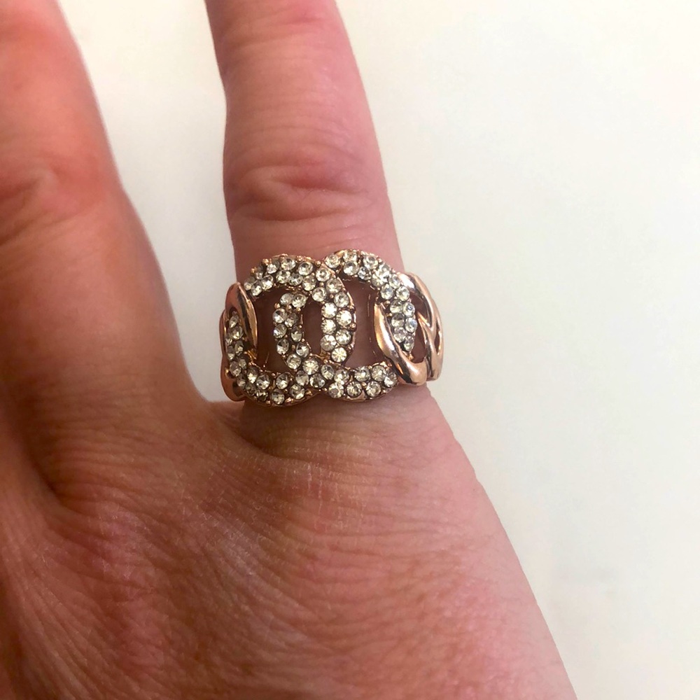 Elegant Rose Gold and Crystal Pave Ring Excellent Condition